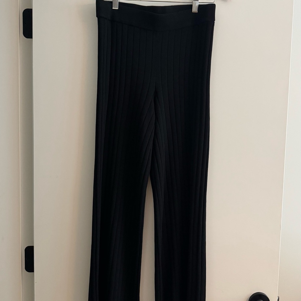 H&M Black Ribbed Wide-Leg Knit Pants